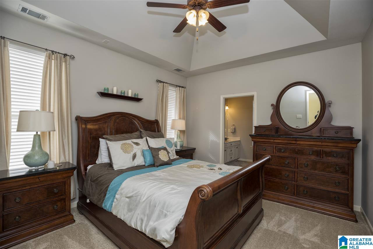 1073 Savannah Lane Calera, AL 35040 - Photo 32 of 49