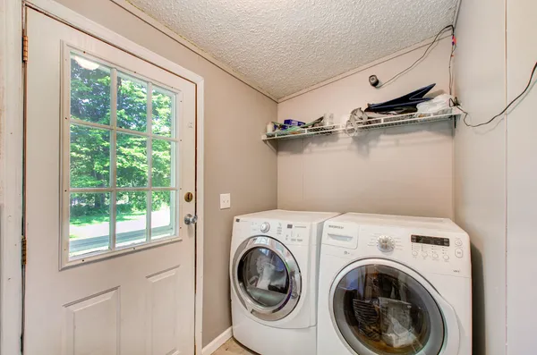 $179,900 | 12650 State Road, Leslie, MI 49251