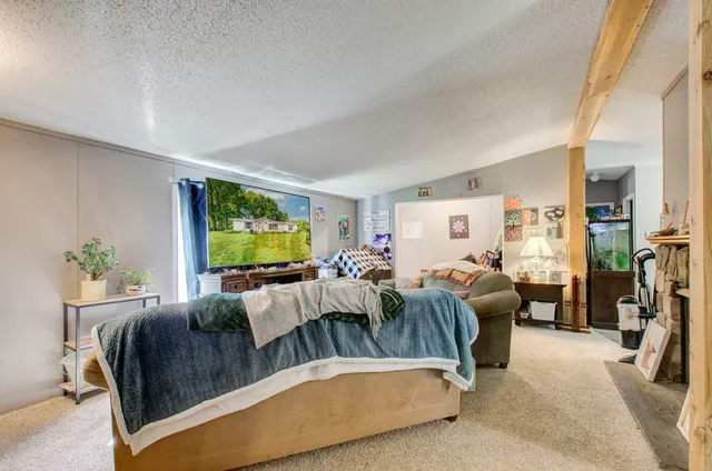 $205,500 | 12650 State Road, Leslie, MI 49251