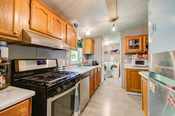 $179,900 | 12650 State Road, Leslie, MI 49251