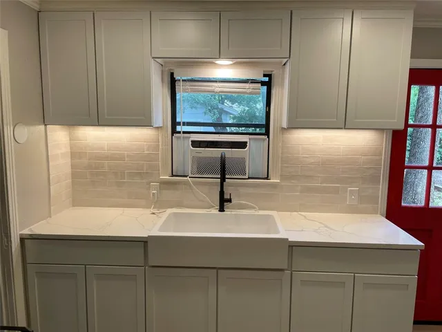 $1,500,000 | 1303 Fannin Street, Denton, TX 76201