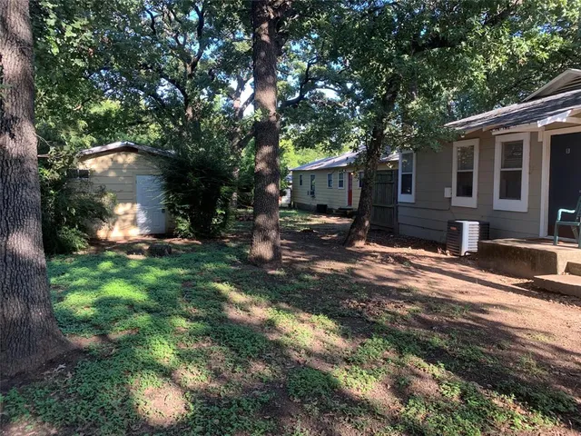 $1,500,000 | 1303 Fannin Street, Denton, TX 76201