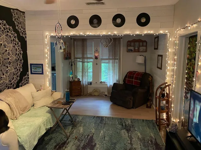 $1,500,000 | 1303 Fannin Street, Denton, TX 76201