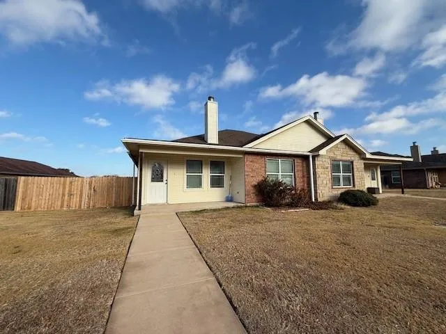$2,395 | 2312 Independence Boulevard, Abilene, TX 79601