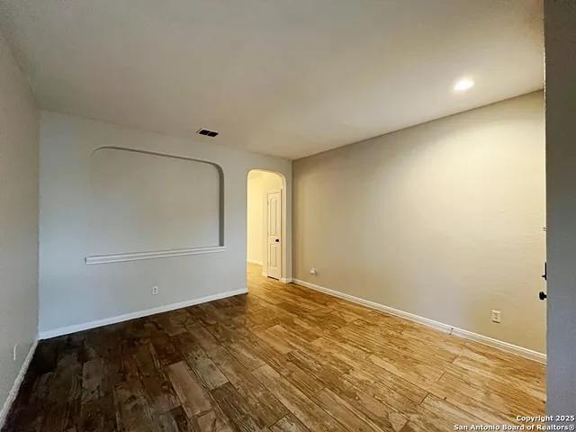 a view of empty room