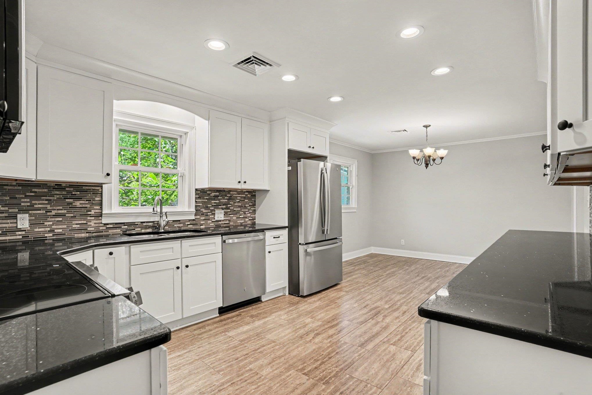 1020 Chicora Boulevard Conway, SC 29526 - Photo 13 of 44