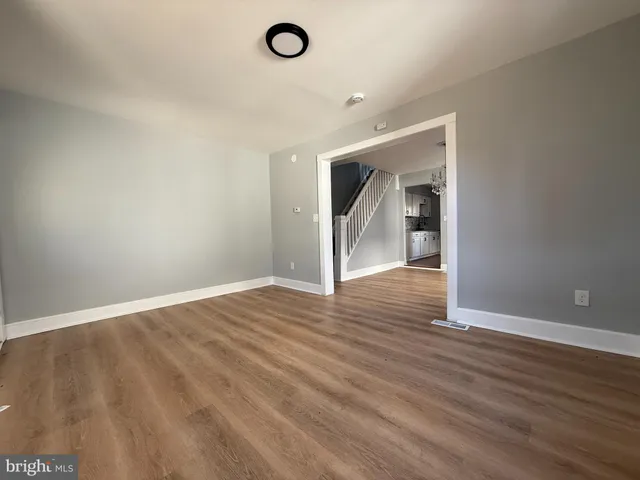 $1,750 | 333 West Buck Street, Paulsboro, NJ 08066