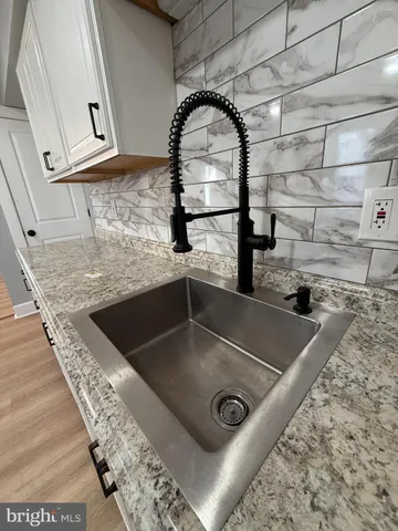 $1,750 | 333 West Buck Street, Paulsboro, NJ 08066