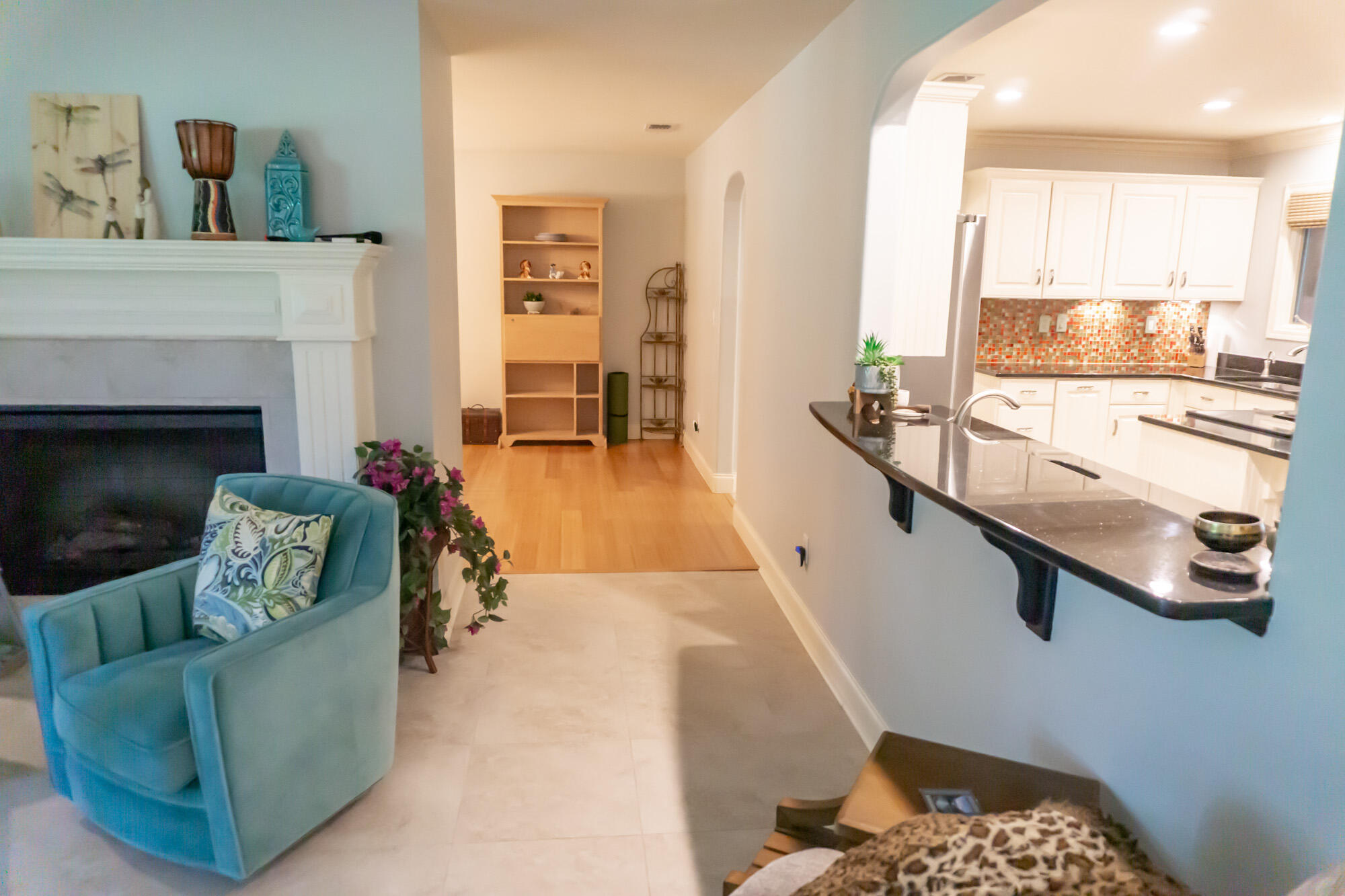 372 Golfview Drive Miramar Beach, FL 32550 - Photo 26 of 66 a living room with furniture and a fireplace