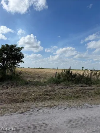 $167,700 | 6455 3rd Road, LaBelle, FL 33935