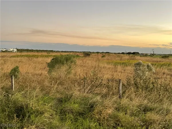 $167,700 | 6455 3rd Road, LaBelle, FL 33935