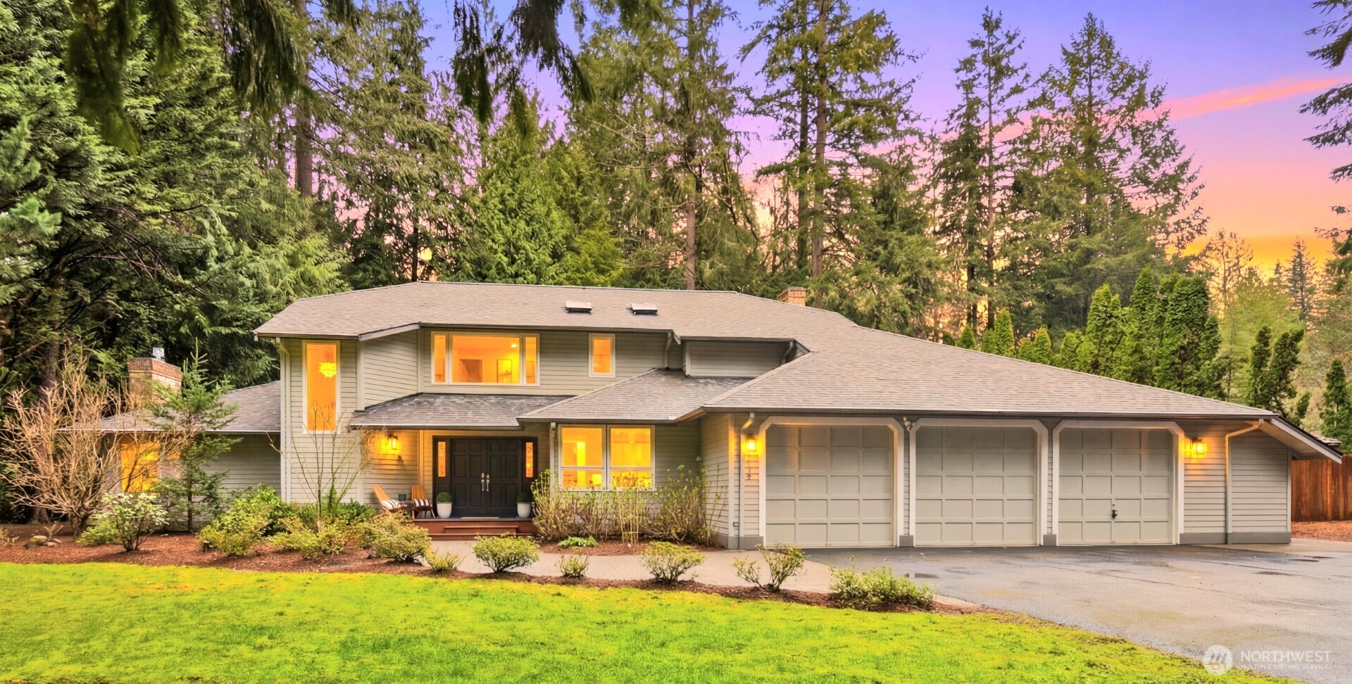 22720 Northeast 46th Street Redmond, WA 98053 - Photo 2 of 40