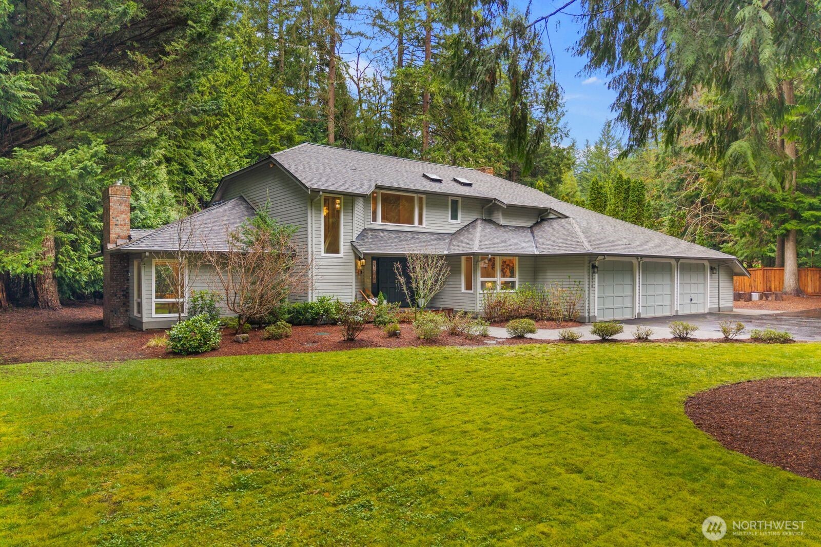 22720 Northeast 46th Street Redmond, WA 98053 - Photo 34 of 40