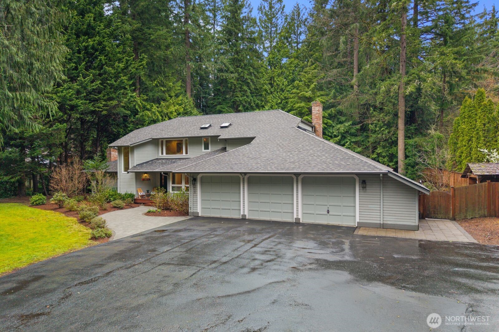 22720 Northeast 46th Street Redmond, WA 98053 - Photo 35 of 40