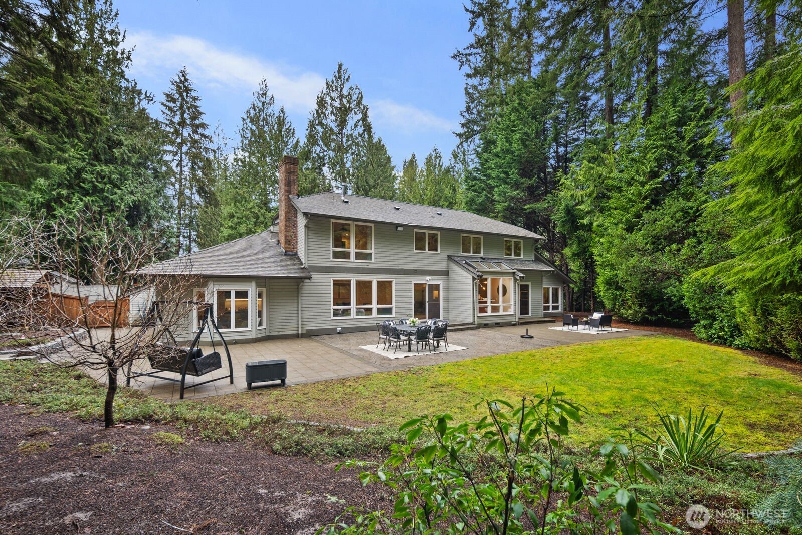22720 Northeast 46th Street Redmond, WA 98053 - Photo 38 of 40