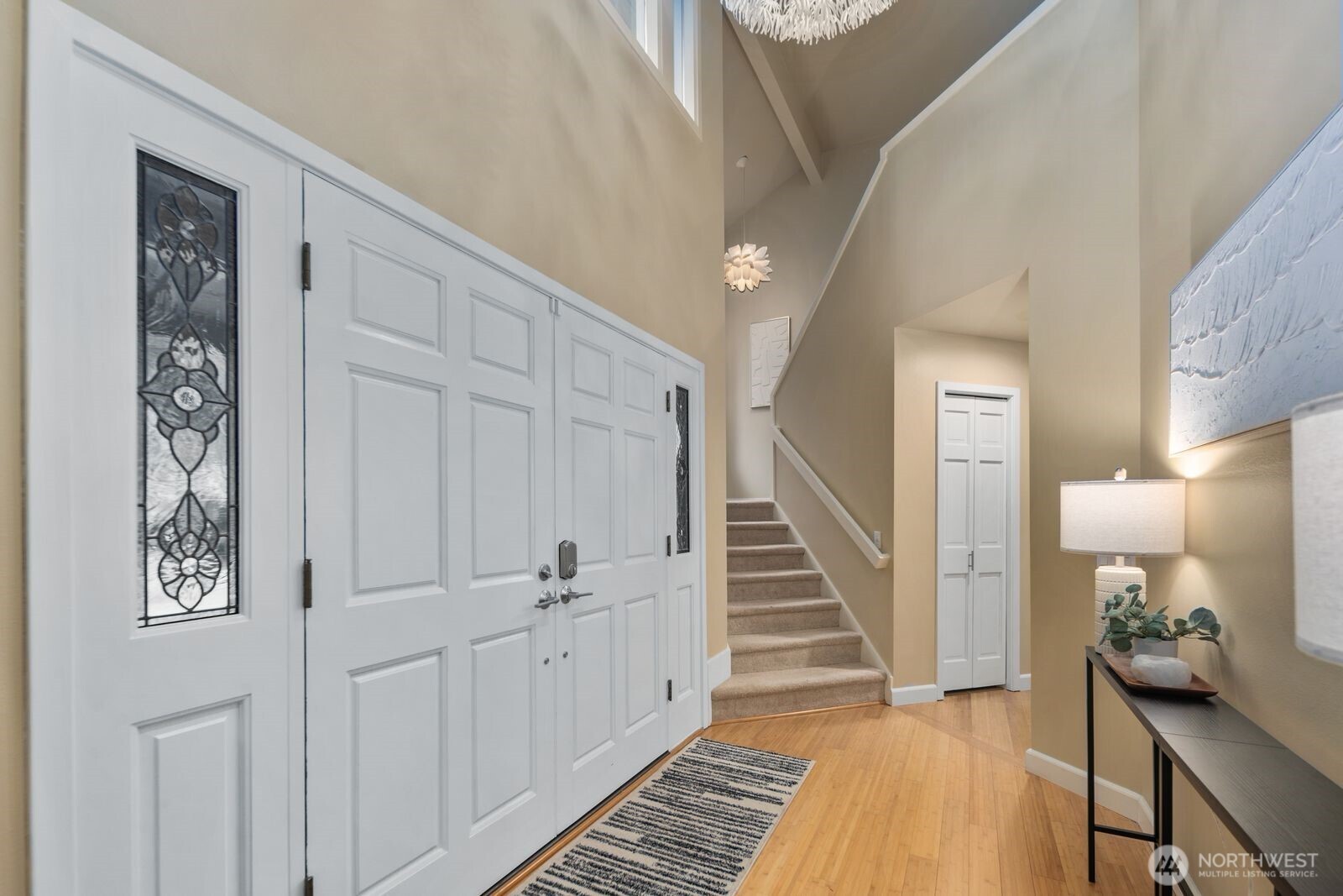 22720 Northeast 46th Street Redmond, WA 98053 - Photo 6 of 40