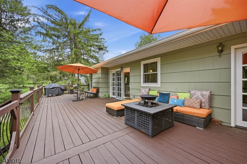 38 West Main Street Mendham, NJ 07945 - Photo 40 of 44