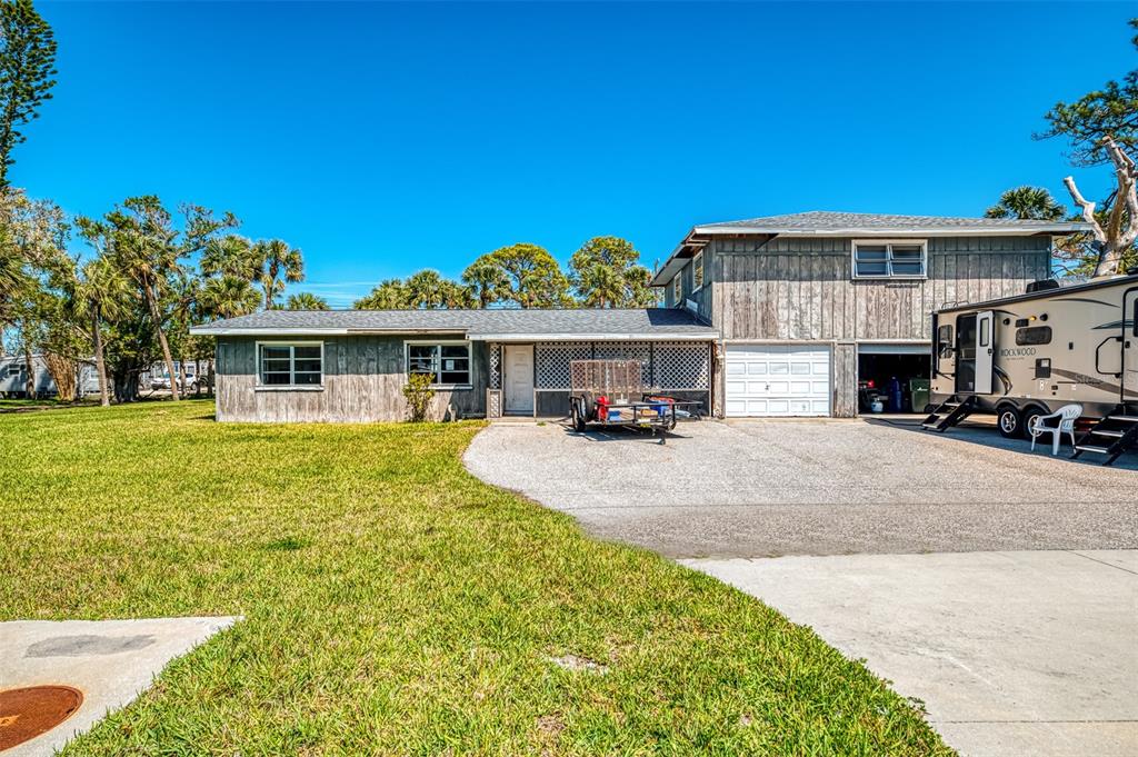 698 West Perry Street Englewood, FL 34223 - Photo 3 of 55