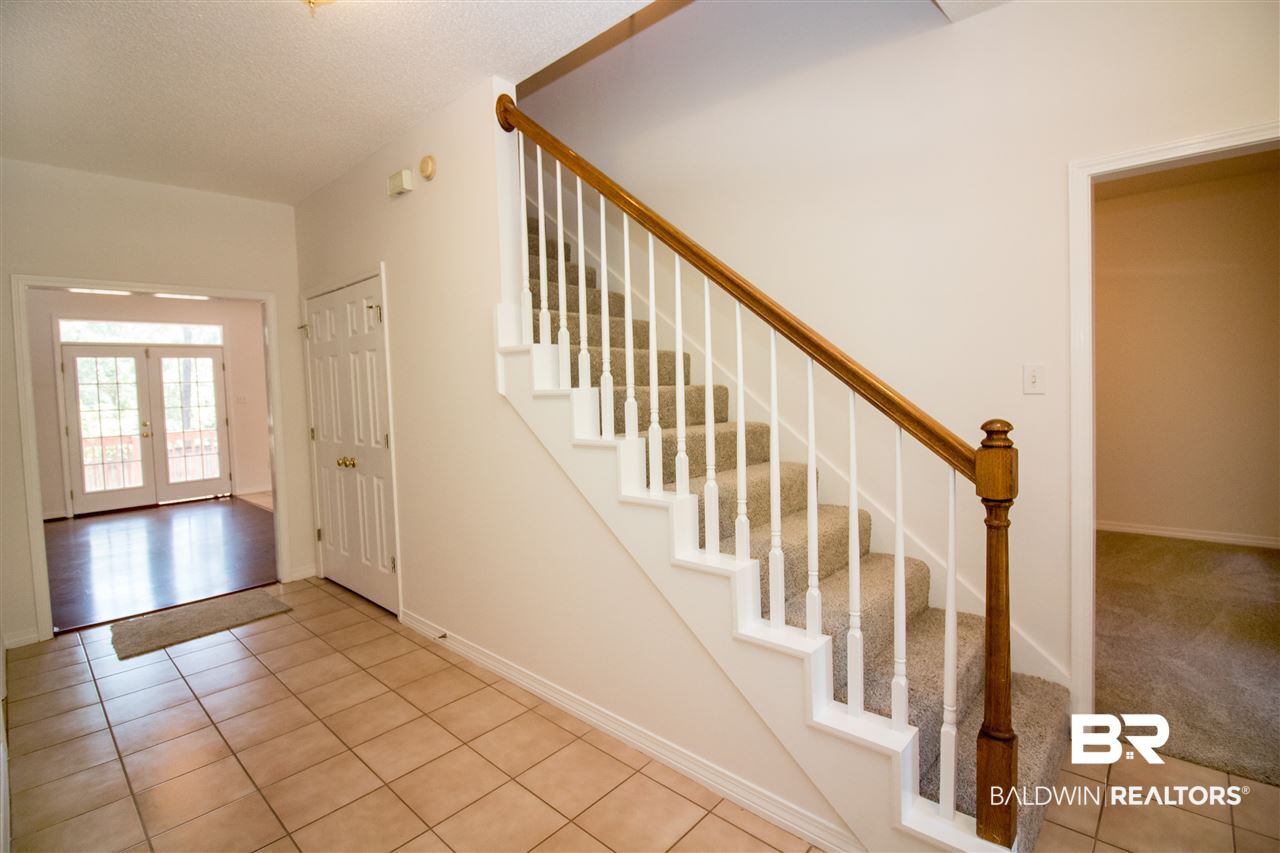 165 Lakeview Loop Daphne, AL 36526 - Photo 2 of 26