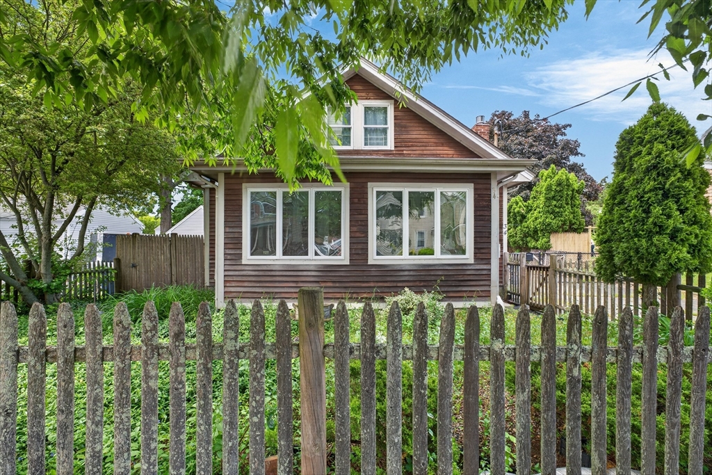 34 Bridge Street Fairhaven, MA 02719 - Photo 1 of 34