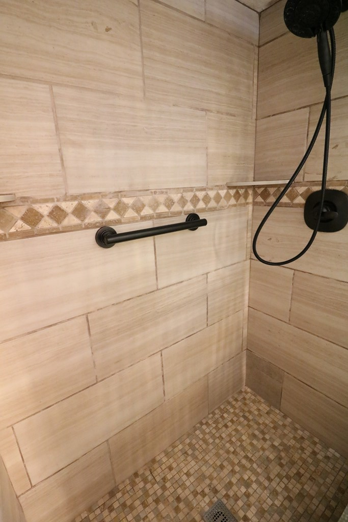 7 Primrose Court Columbus, GA 31907 - Photo 36 of 37 a bathroom with a shower