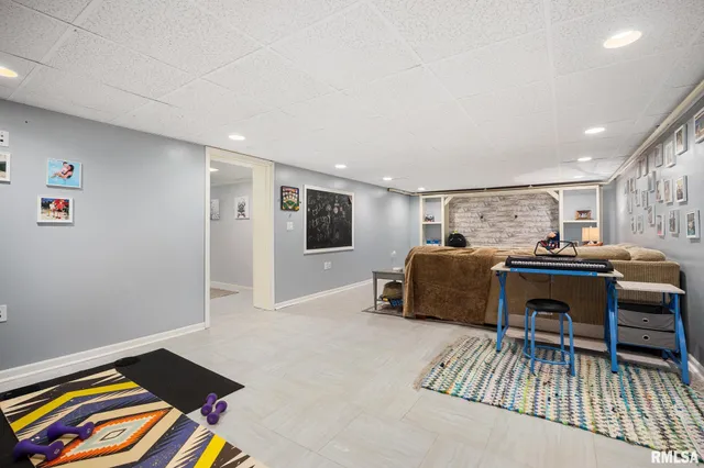 $199,900 | 108 East Crestwood Street, Morton, IL 61550