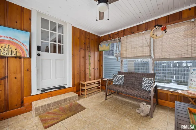 $199,900 | 108 East Crestwood Street, Morton, IL 61550