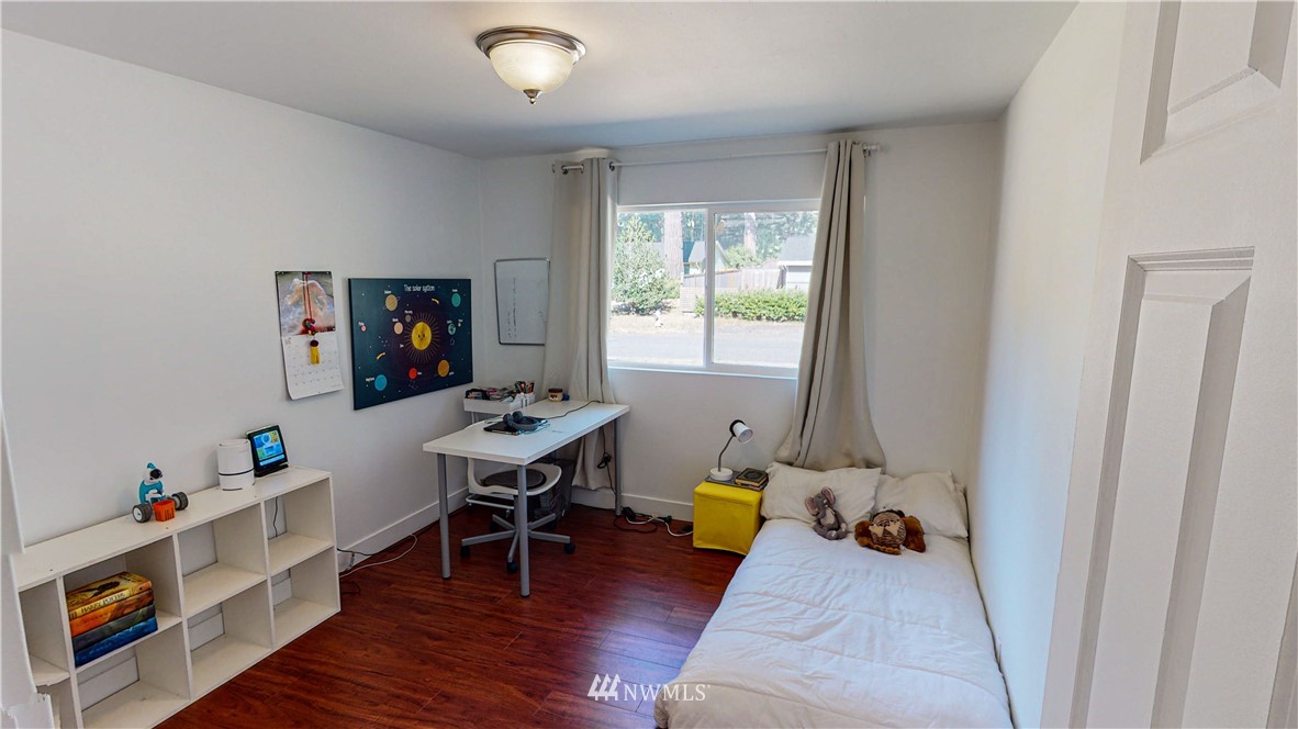 17411 117th Avenue Southeast Renton, WA 98058 - Photo 11 of 38 Gallery Image 11