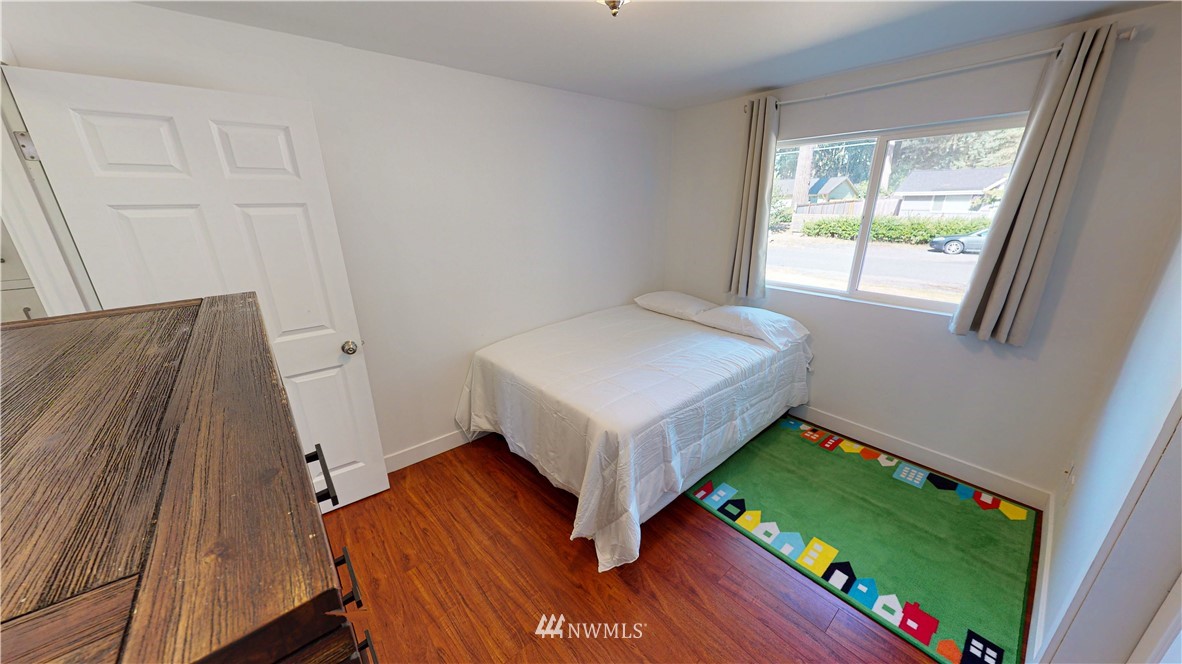 17411 117th Avenue Southeast Renton, WA 98058 - Photo 12 of 38 Gallery Image 12