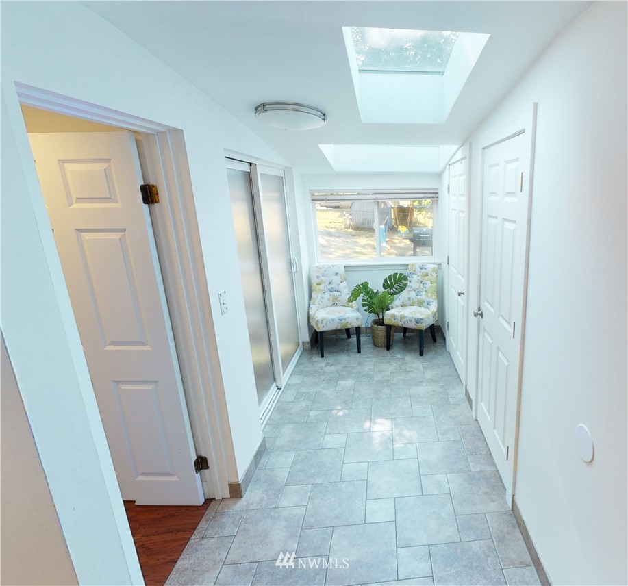 17411 117th Avenue Southeast Renton, WA 98058 - Photo 21 of 38 Gallery Image 21