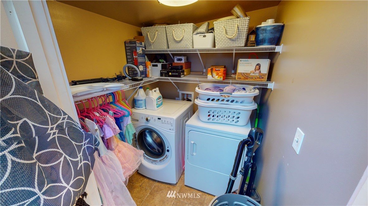 17411 117th Avenue Southeast Renton, WA 98058 - Photo 22 of 38 Gallery Image 22