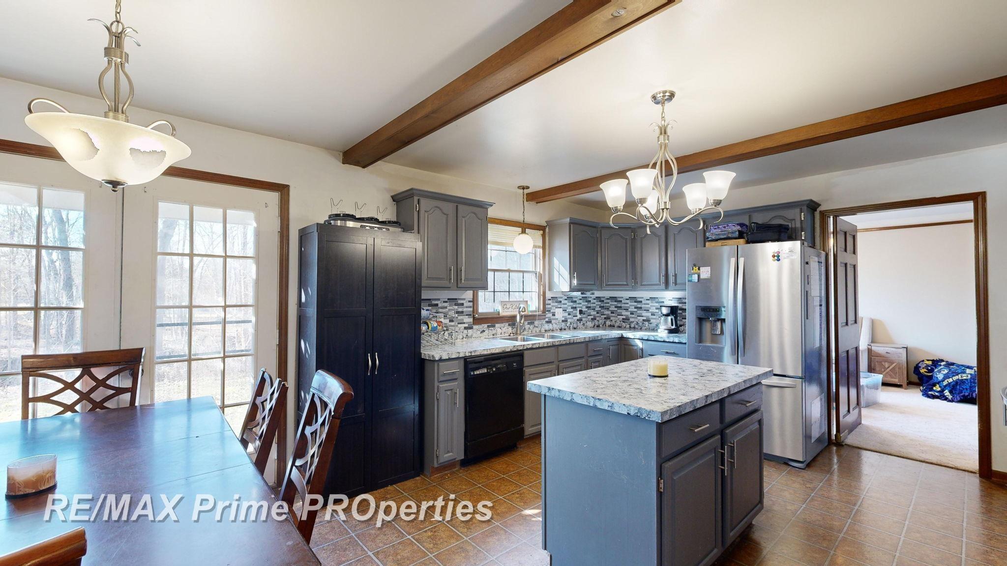 5770 Leix Road Mayville, MI 48744 - Photo 16 of 64 50133385-6ab585a8-e45a-43e1-84e0-c8f7f1f73af6.JPG