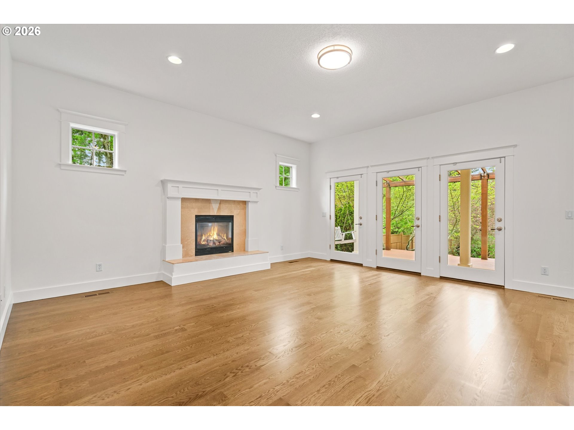 9935 Southwest 52nd Avenue Portland, OR 97219 - Photo 11 of 45