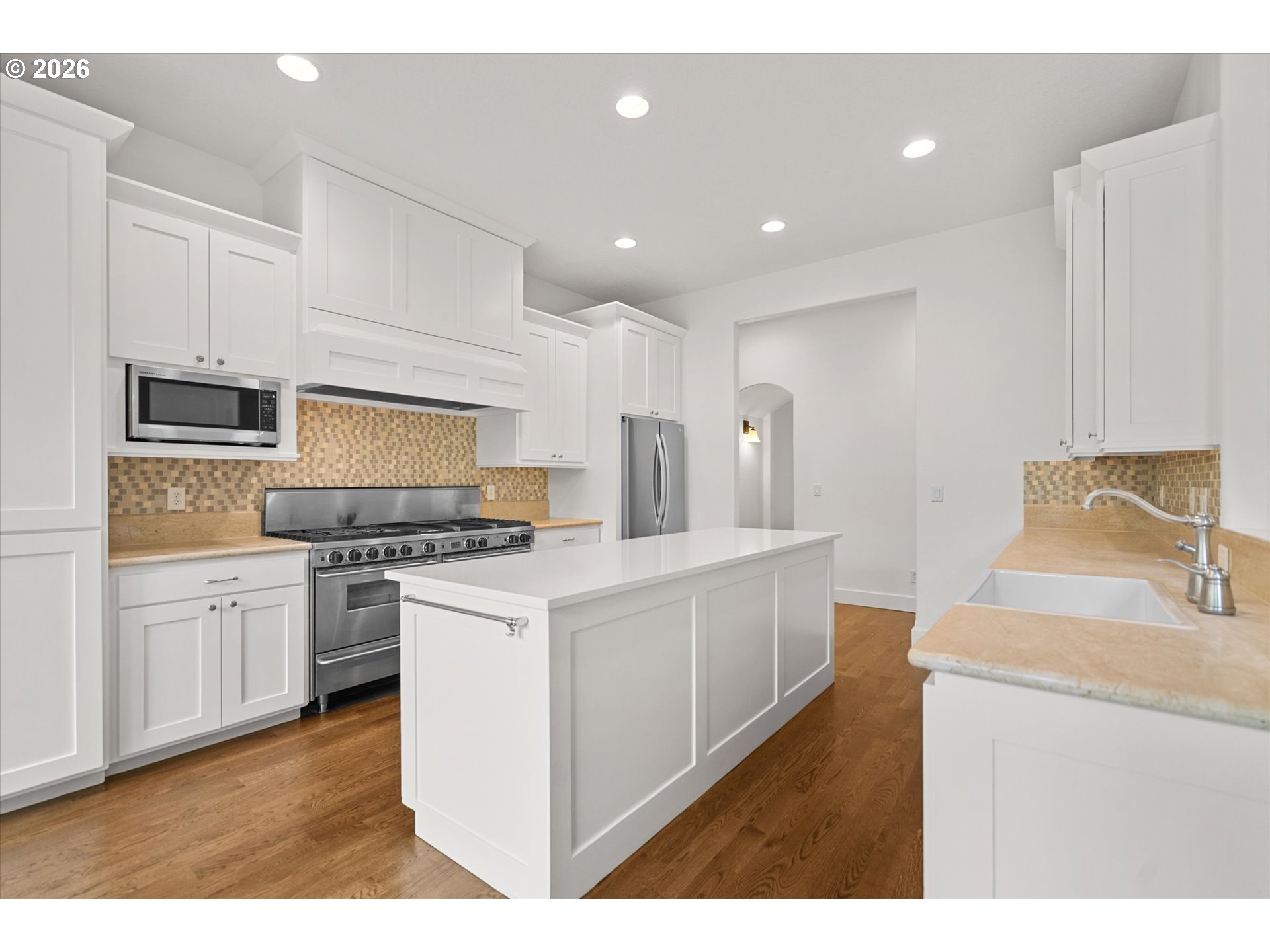9935 Southwest 52nd Avenue Portland, OR 97219 - Photo 18 of 45