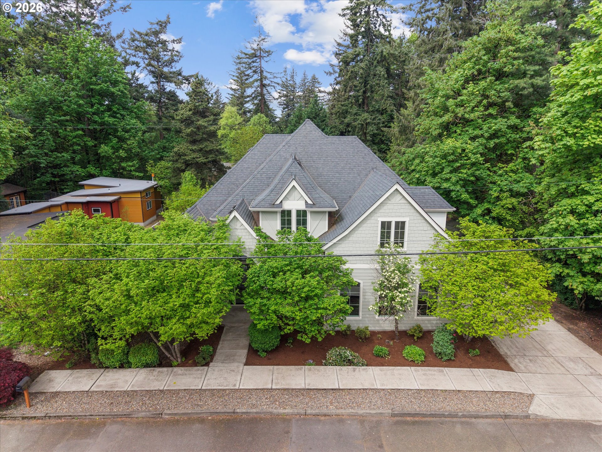 9935 Southwest 52nd Avenue Portland, OR 97219 - Photo 2 of 45