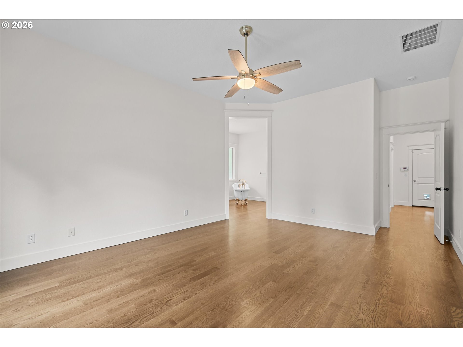 9935 Southwest 52nd Avenue Portland, OR 97219 - Photo 22 of 45