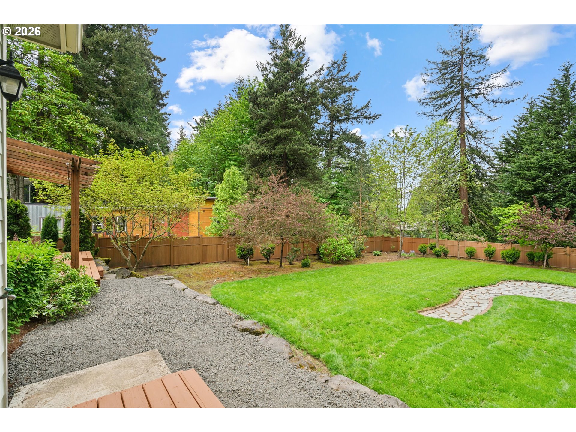 9935 Southwest 52nd Avenue Portland, OR 97219 - Photo 5 of 45
