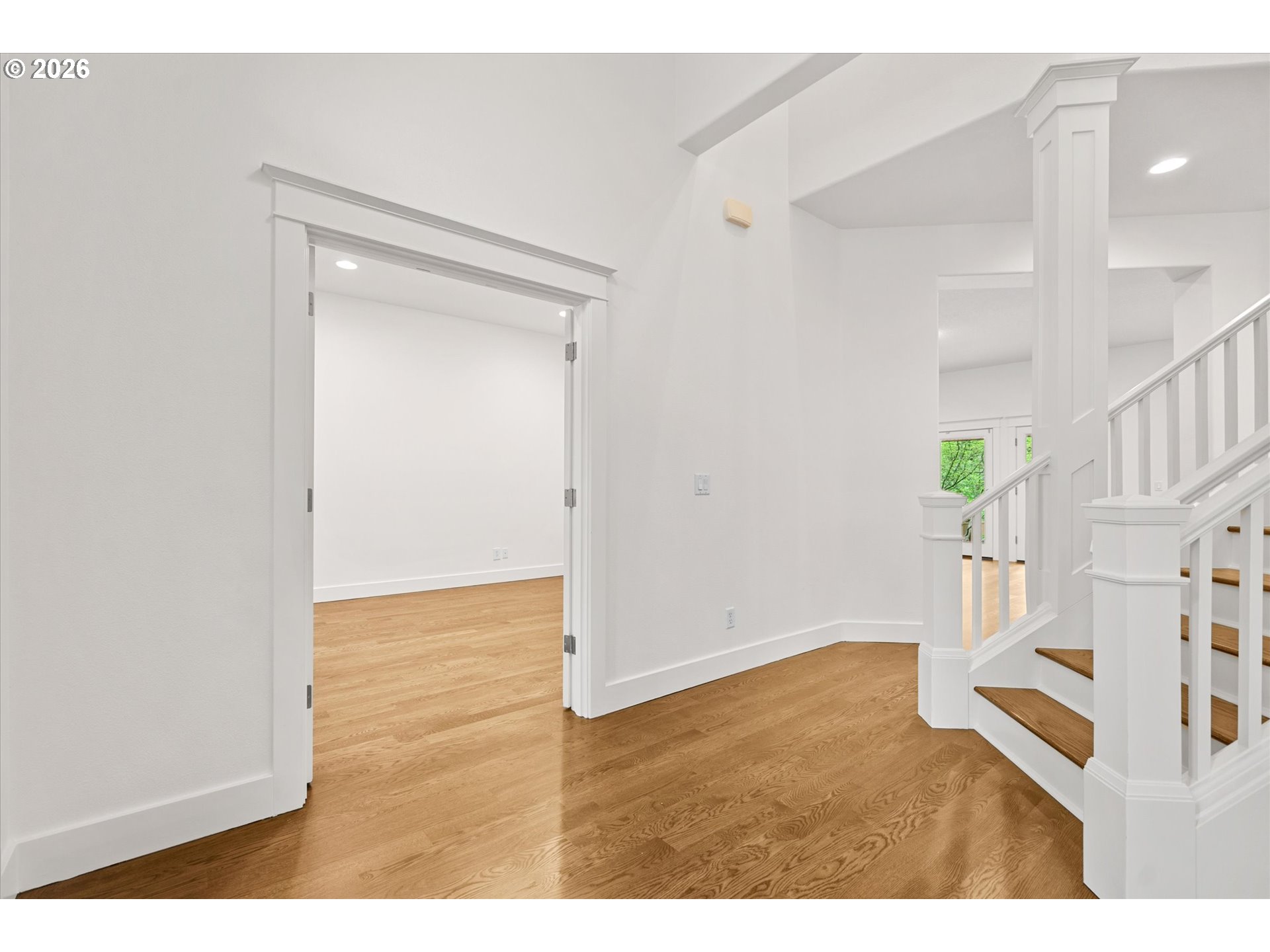 9935 Southwest 52nd Avenue Portland, OR 97219 - Photo 8 of 45