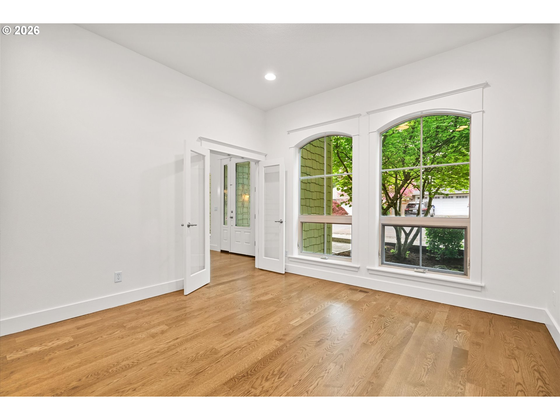 9935 Southwest 52nd Avenue Portland, OR 97219 - Photo 10 of 45
