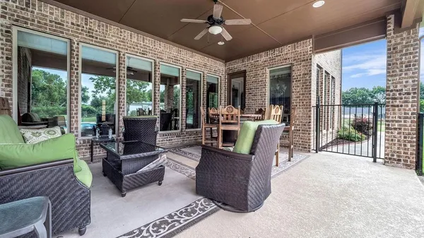 $1,225,000 | 225 Holly Lane, Lucas, TX 75002