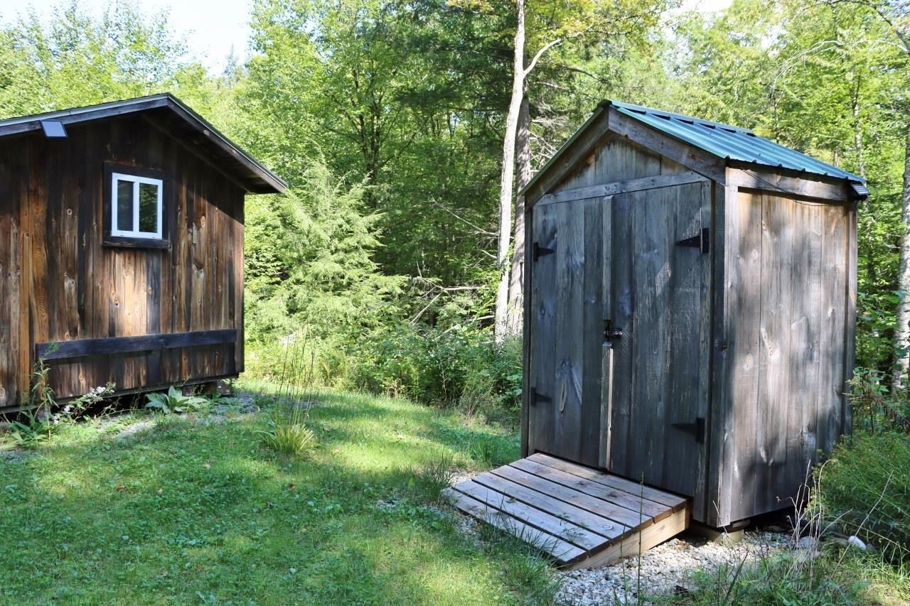 802 Perley Brown Road Cavendish, VT 05153 - Photo 4 of 16