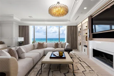 $59,500,000 | 17975 Collins Avenue, Unit NSF02, Sunny Isles Beach, FL 33160