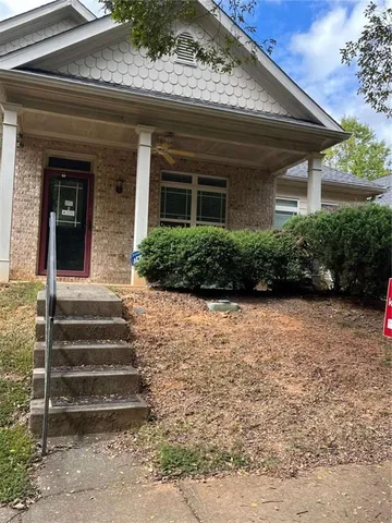 $270,000 | 6127 Landers Loop, Fairburn, GA 30213