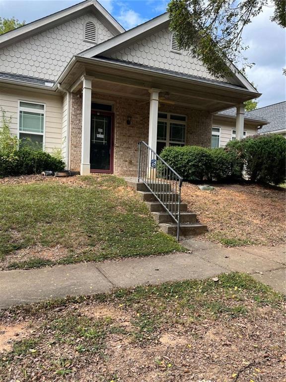 6127 Landers Loop Fairburn, GA 30213 - Photo 2 of 20 a view of a house with a yard