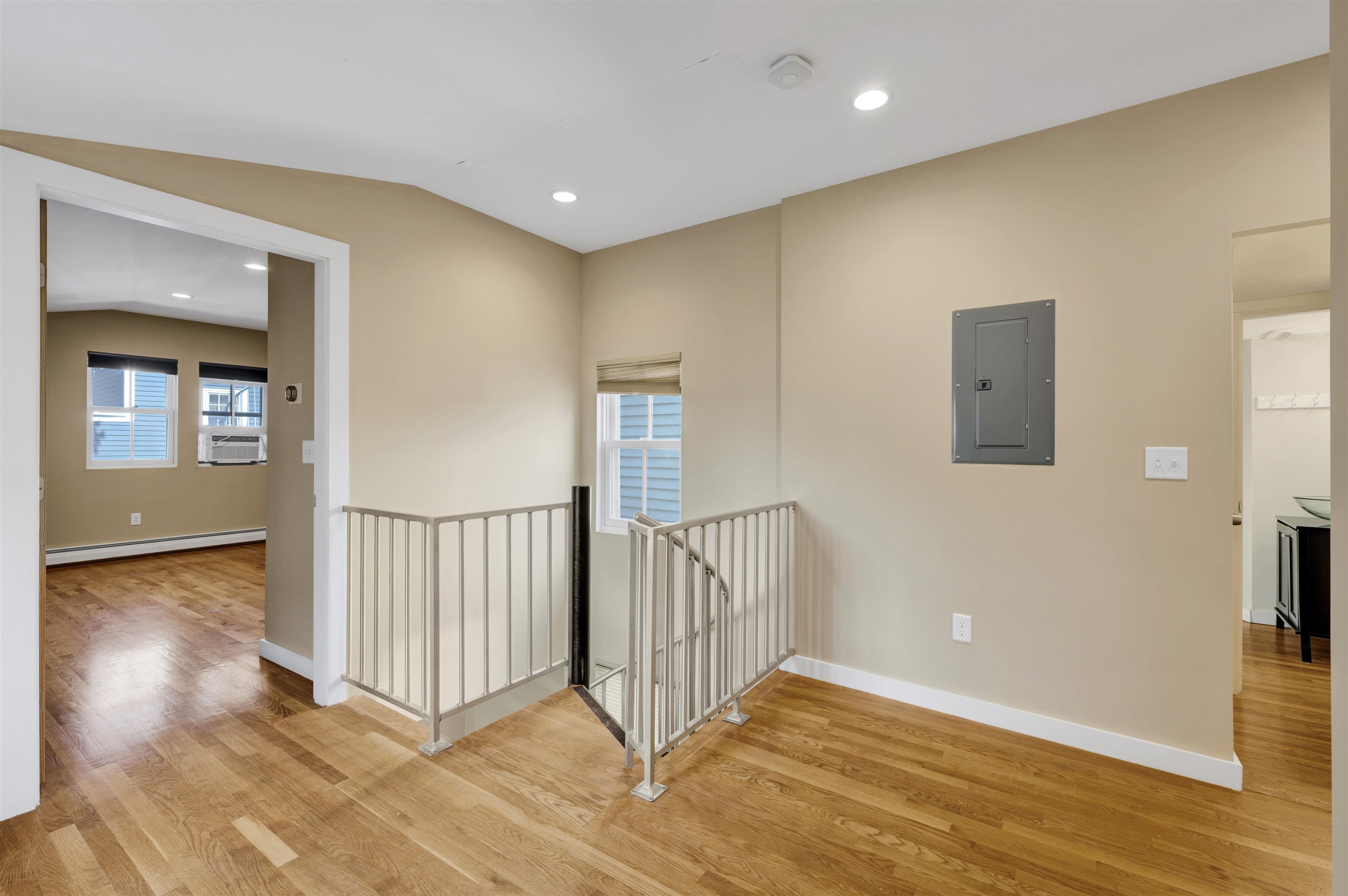 93 High Street, Unit 4 Portsmouth, NH 03801 - Photo 18 of 36