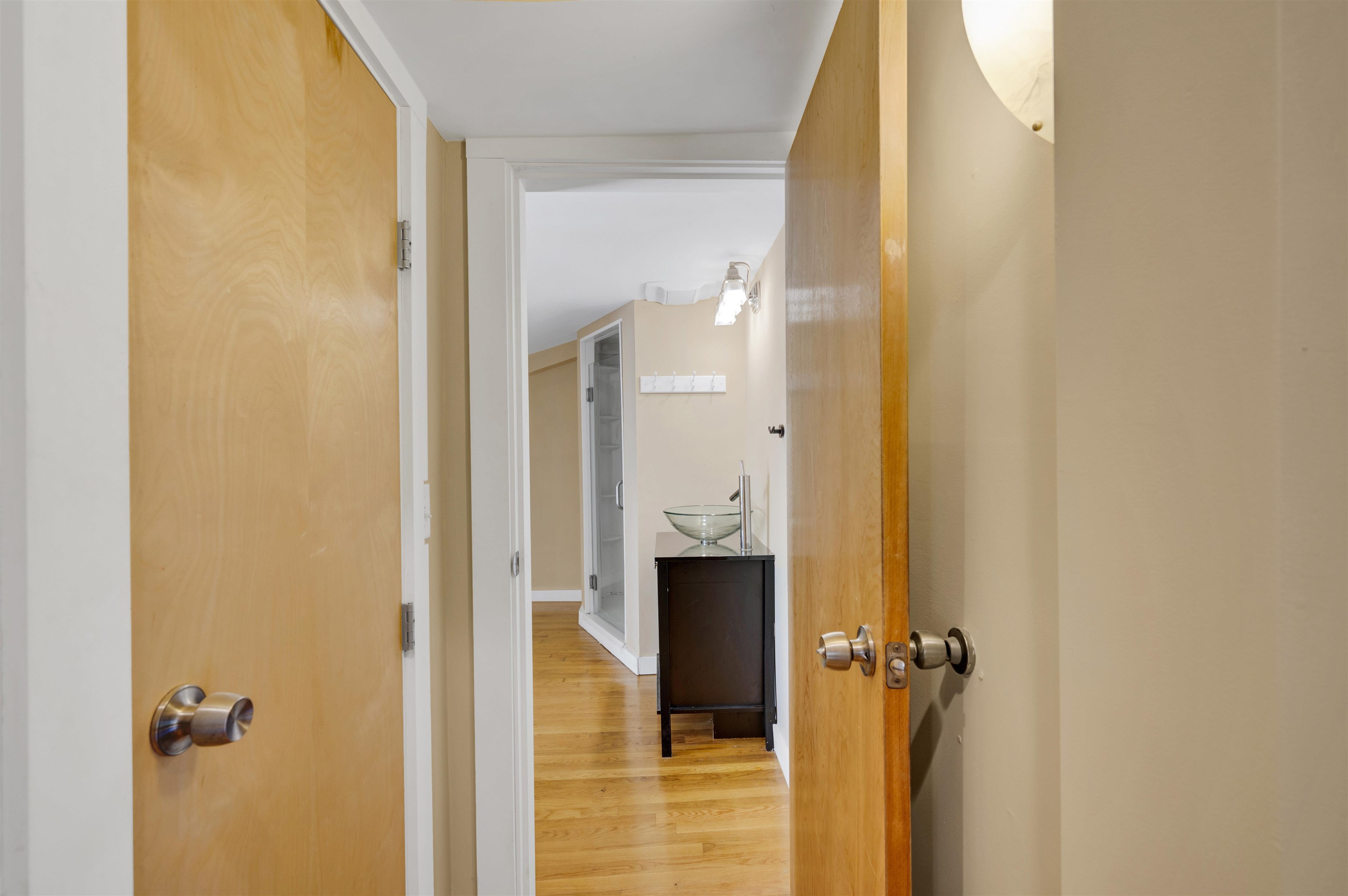 93 High Street, Unit 4 Portsmouth, NH 03801 - Photo 24 of 36