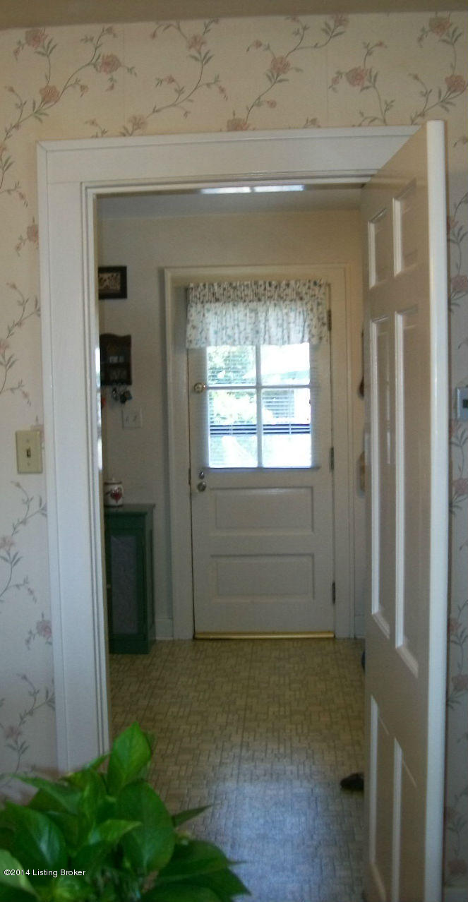 2209 Manchester Road Louisville, KY 40205 - Photo 12 of 33 2209 manchester 16