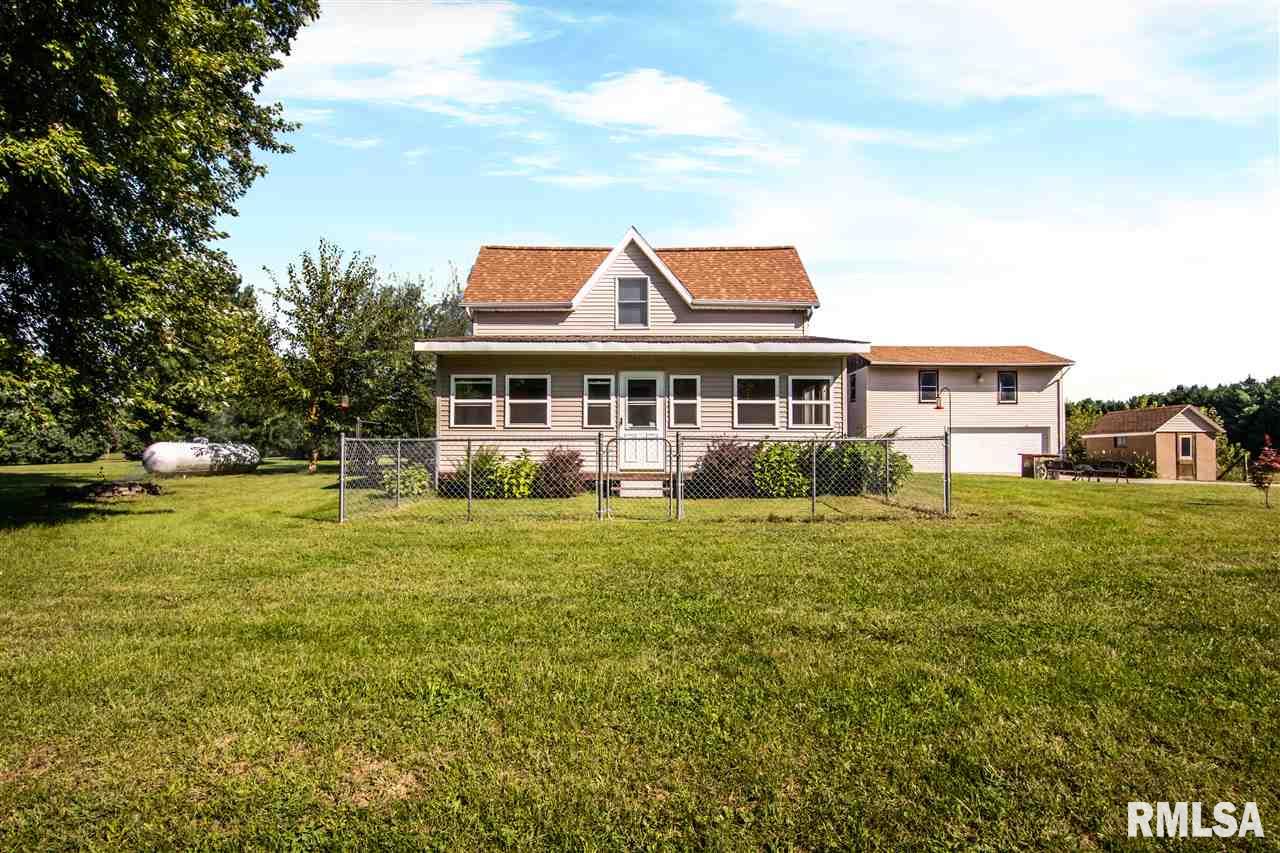 17368 Red Shale Hill Road Pekin, IL 61554 - Photo 3 of 35