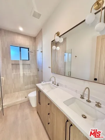 $3,495 | 17850 Saticoy Street, Los Angeles, CA 91335