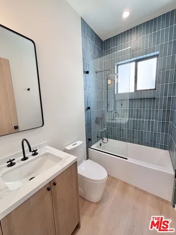 $3,495 | 17850 Saticoy Street, Los Angeles, CA 91335